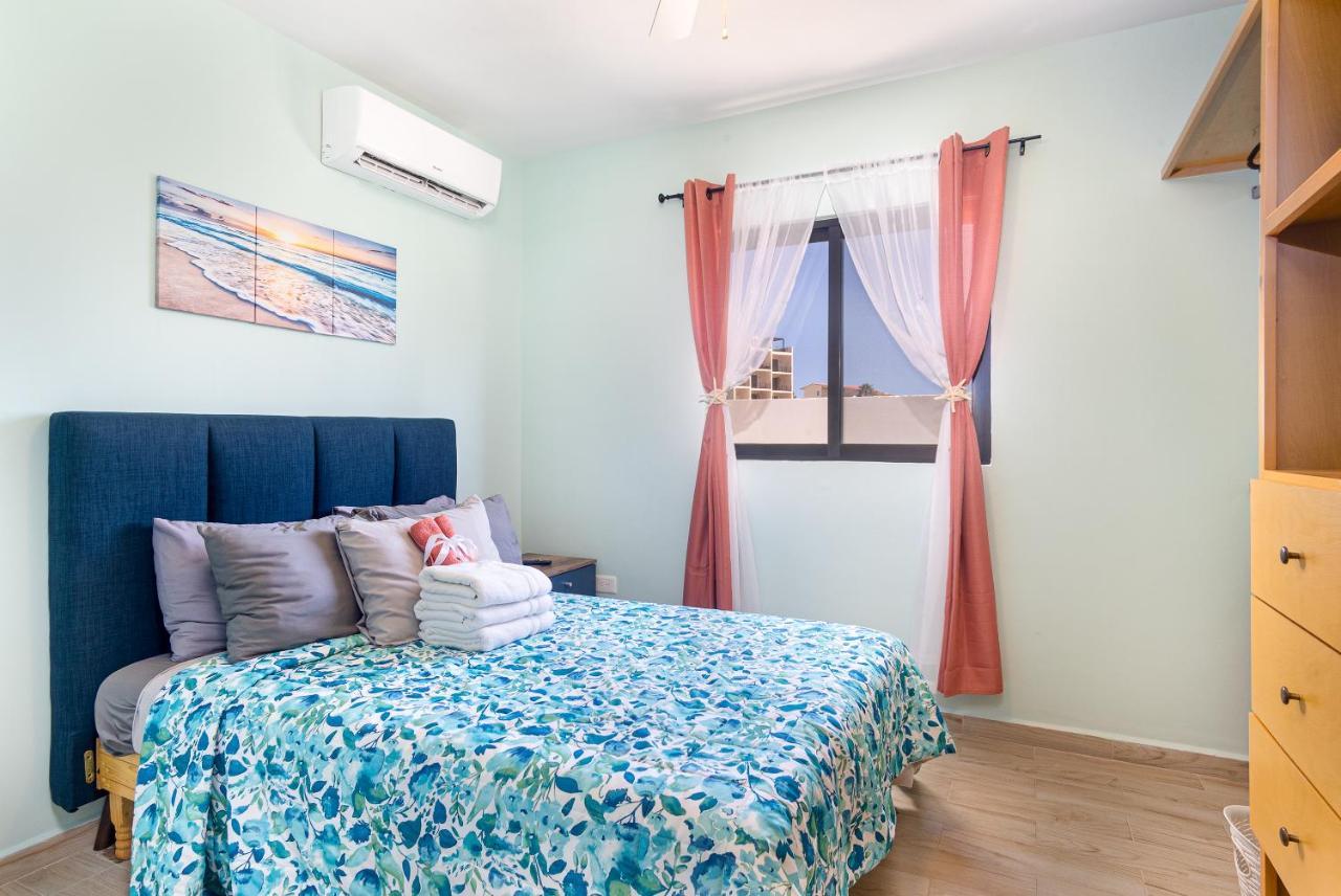 Stunning 2 Bedroom, 2 Bathroom Condo Just A 5 Minute Drive To The Beach Cabo San Lucas Exterior foto